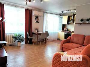 2-к квартира, посуточно, 46м2, 1/1 этаж