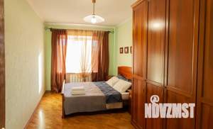 3-к квартира, посуточно, 106м2, 5/6 этаж