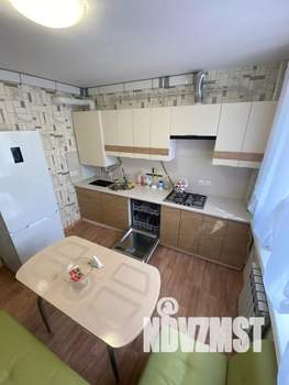 1-к квартира, посуточно, 42м2, 3/6 этаж