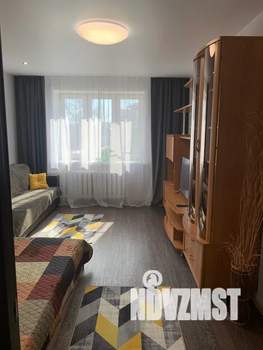 1-к квартира, посуточно, 38м2, 2/9 этаж