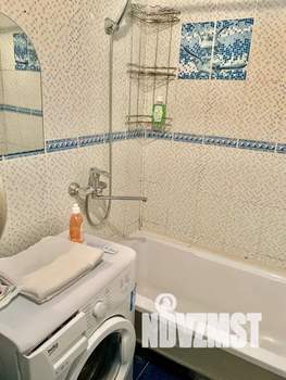 1-к квартира, посуточно, 35м2, 3/9 этаж