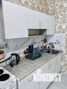 1-к квартира, посуточно, 38м2, 6/22 этаж