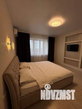 2-к квартира, посуточно, 61м2, 11/16 этаж