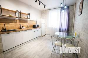 1-к квартира, посуточно, 39м2, 1/12 этаж