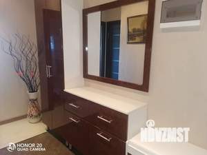 Студия квартира, посуточно, 42м2, 12/22 этаж