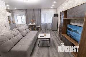 2-к квартира, посуточно, 45м2, 1/1 этаж