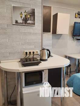 Студия квартира, посуточно, 17м2, 1/9 этаж