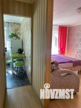 1-к квартира, посуточно, 32м2, 1/1 этаж