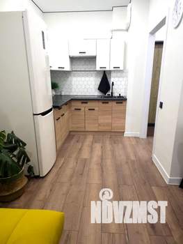 1-к квартира, посуточно, 37м2, 2/8 этаж