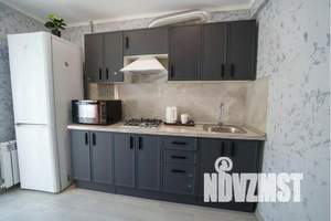 1-к квартира, посуточно, 35м2, 2/9 этаж