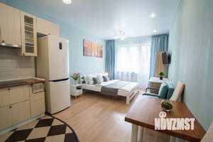 Студия квартира, посуточно, 35м2, 1/3 этаж