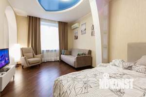 1-к квартира, посуточно, 40м2, 1/1 этаж