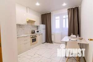 2-к квартира, посуточно, 42м2, 5/12 этаж