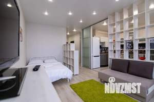 Студия квартира, посуточно, 38м2, 21/24 этаж