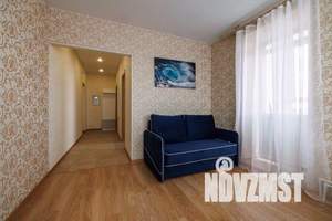 1-к квартира, посуточно, 42м2, 1/1 этаж