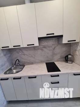 Студия квартира, посуточно, 30м2, 13/14 этаж