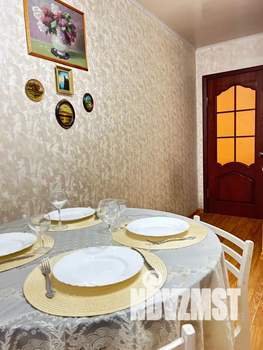 3-к квартира, посуточно, 72м2, 3/9 этаж