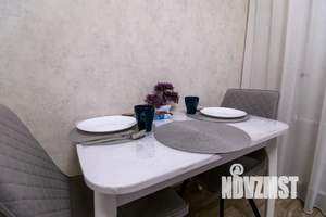 1-к квартира, посуточно, 38м2, 1/10 этаж