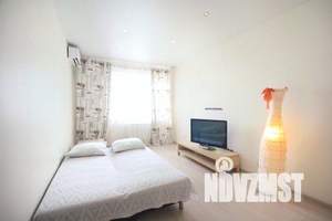 1-к квартира, посуточно, 45м2, 14/22 этаж