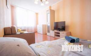 1-к квартира, посуточно, 44м2, 1/1 этаж