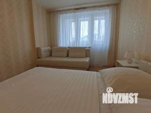 1-к квартира, посуточно, 40м2, 4/5 этаж