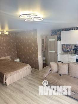 Студия квартира, посуточно, 33м2, 3/3 этаж
