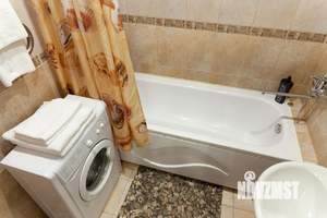 2-к квартира, посуточно, 56м2, 1/1 этаж