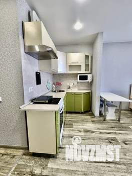 Студия квартира, посуточно, 35м2, 6/14 этаж