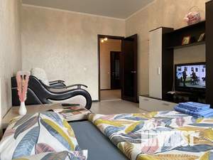 1-к квартира, посуточно, 50м2, 18/22 этаж