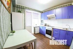 1-к квартира, посуточно, 39м2, 1/1 этаж