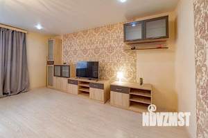 2-к квартира, посуточно, 59м2, 1/1 этаж