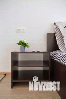 1-к квартира, посуточно, 56м2, 1/1 этаж