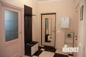 2-к квартира, посуточно, 56м2, 1/1 этаж