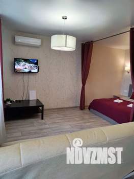 1-к квартира, посуточно, 35м2, 13/18 этаж