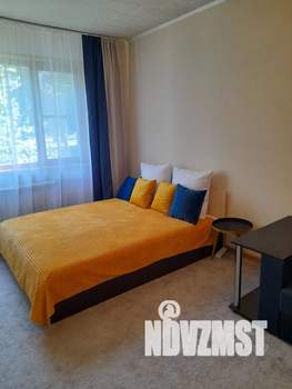 1-к квартира, посуточно, 36м2, 1/9 этаж