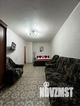 1-к квартира, посуточно, 40м2, 1/1 этаж