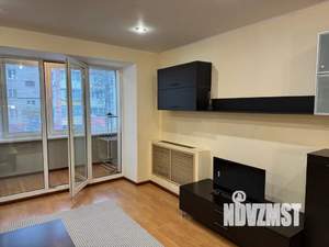Студия квартира, посуточно, 39м2, 1/5 этаж