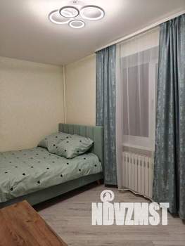 3-к квартира, посуточно, 54м2, 1/1 этаж