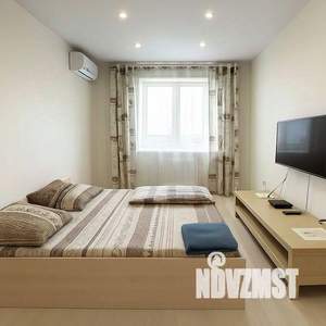 1-к квартира, посуточно, 45м2, 1/1 этаж