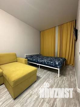 Студия квартира, посуточно, 30м2, 1/15 этаж