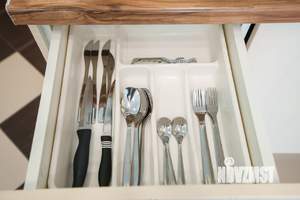 Студия квартира, посуточно, 35м2, 1/3 этаж