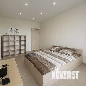 1-к квартира, посуточно, 45м2, 14/22 этаж