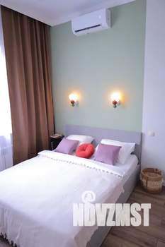 1-к квартира, посуточно, 32м2, 18/18 этаж