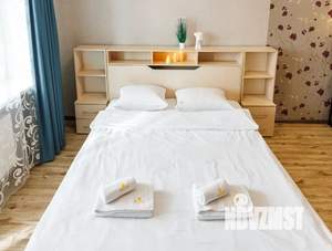 1-к квартира, посуточно, 49м2, 13/16 этаж