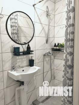 Студия квартира, посуточно, 17м2, 1/9 этаж