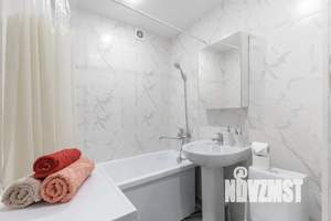 1-к квартира, посуточно, 40м2, 4/10 этаж