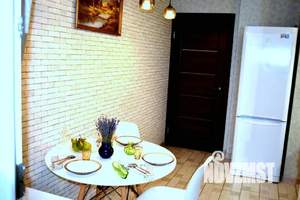 1-к квартира, посуточно, 57м2, 1/1 этаж