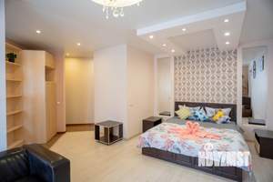 Студия квартира, посуточно, 36м2, 5/12 этаж