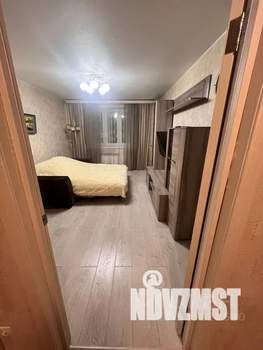 1-к квартира, посуточно, 36м2, 2/9 этаж