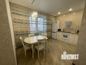 2-к квартира, посуточно, 50м2, 1/1 этаж